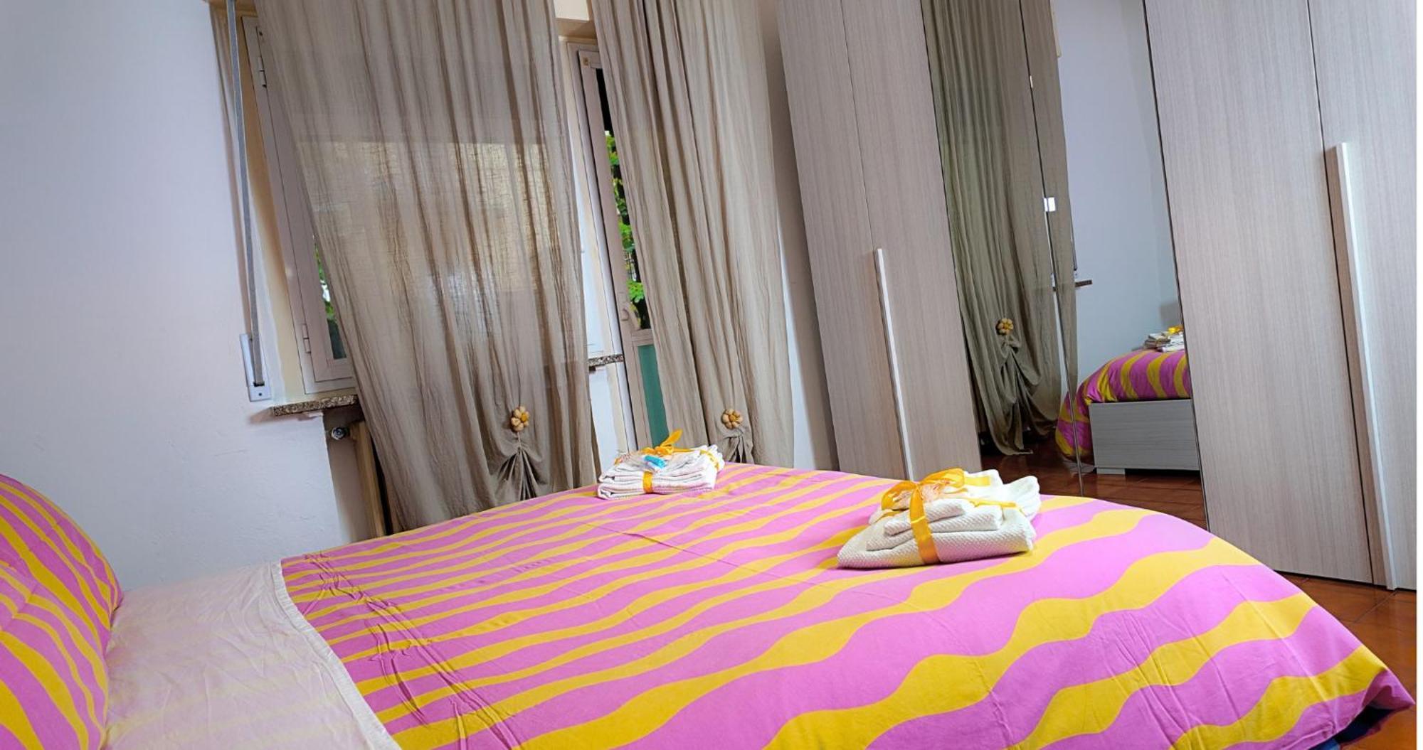 Stabia House Apartment ปาร์มา ภายนอก รูปภาพ